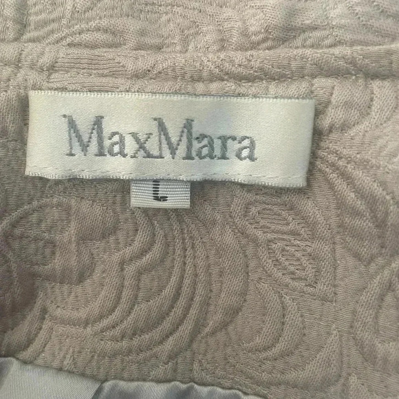 - Max Mara jacquard empire waist doubled breasted coat - Picture 10 of 14